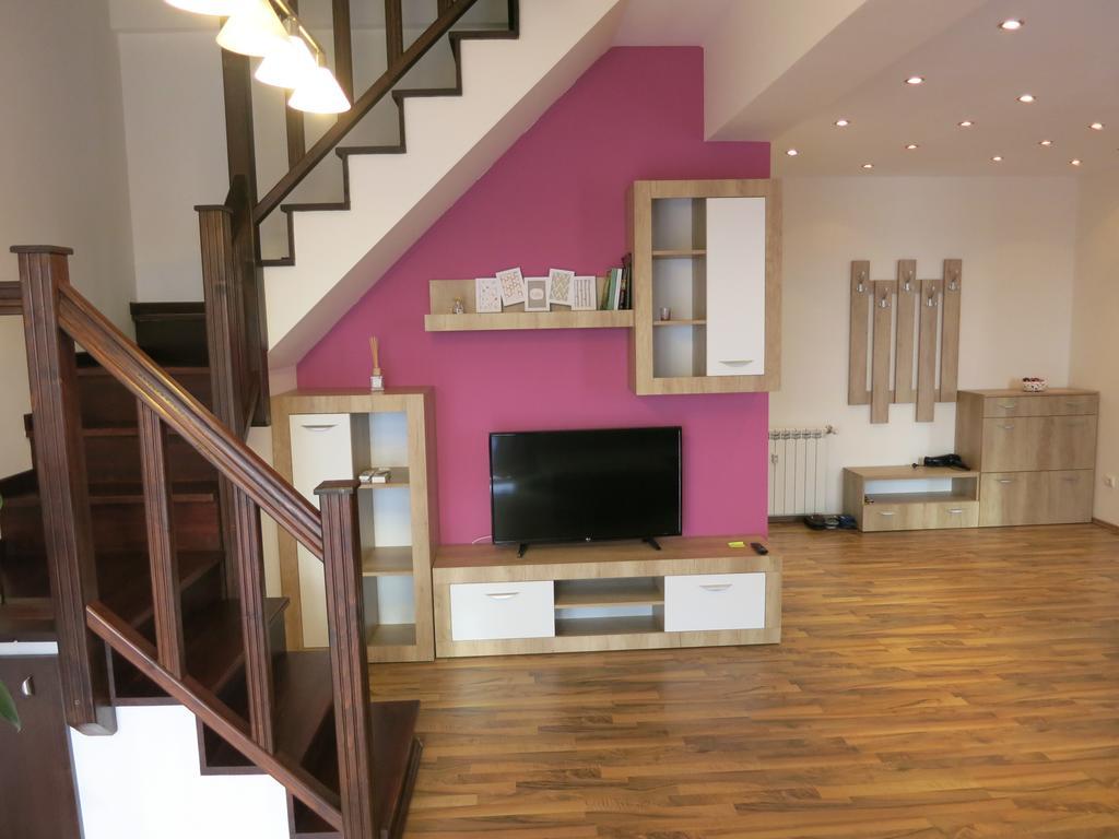Penthouse Apartament Nufarul Oradea Exterior foto
